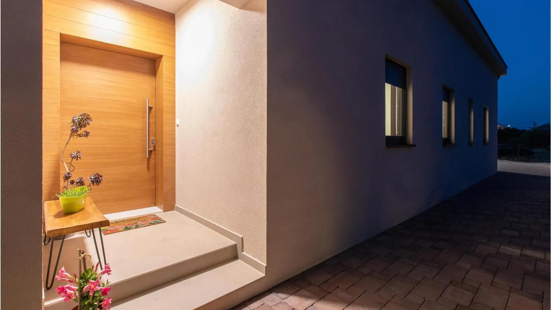 Gorgeous Home In Sukosan With Kitchen