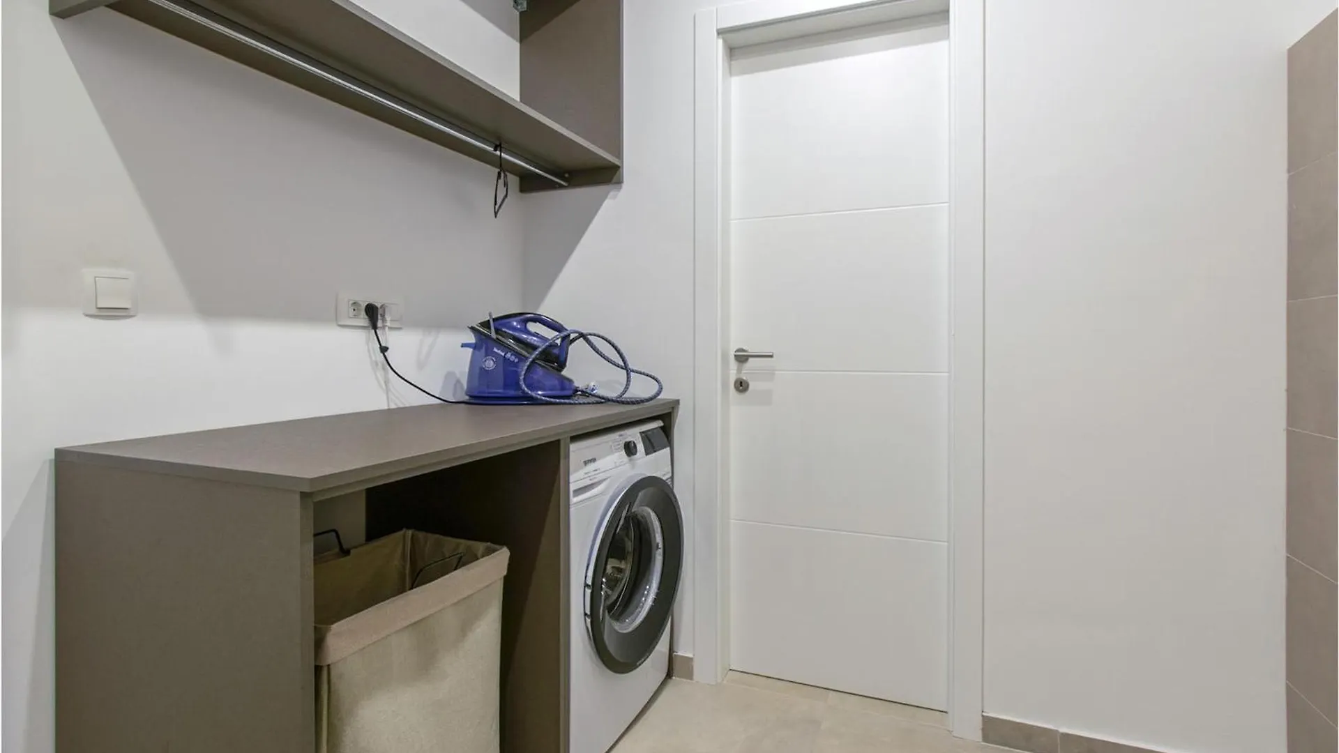 Gorgeous Home In Sukosan With Kitchen 0*,